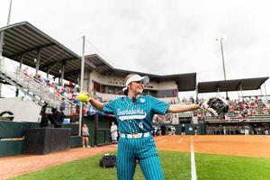 Image post by @uncwsoftball on Instagram