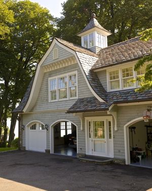 Image post by @fleetwoodmcmullanandsanabria on Instagram