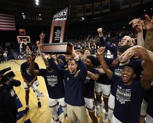 Image post by @msubobcatsmbb on Instagram