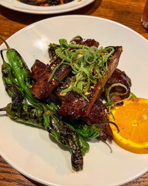 Image post by @houlihans on Instagram