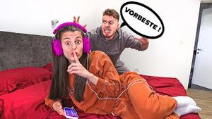 Video post by @arianamtz on YouTube