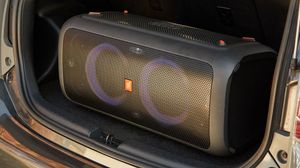 Image post by @jblaudio on Instagram