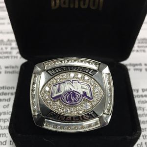 Image post by @una_athletics on Instagram