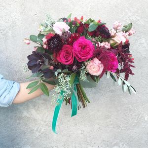 Image post by @thebloombartx on Instagram