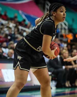 Image post by @wakewbb on Instagram