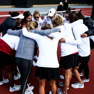 Image post by @ou_wtennis on Instagram