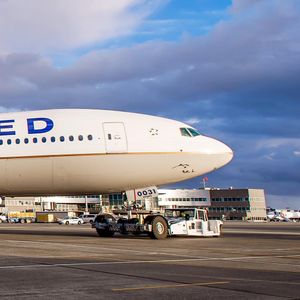 Image post by @united on Instagram
