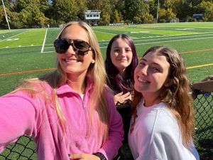 Image post by @purchasewlax on Instagram