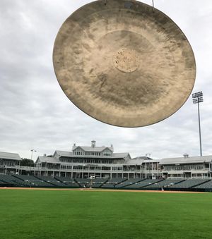 Image post by @dudeperfect on Instagram