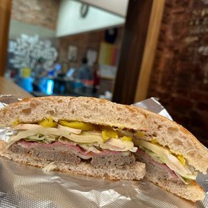 Image post by @bagelstreetdeli on Instagram