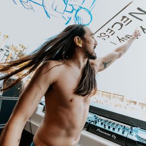 Image post by @steveaoki on Instagram