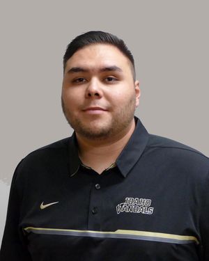 Image post by @vandalhoops on Instagram