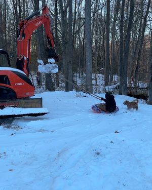 Image post by @travispastrana on Instagram