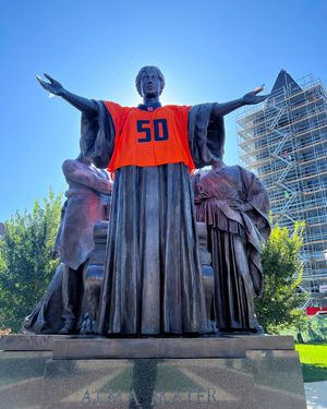 Image post by @illinois_alumni on Instagram