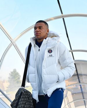 Image post by @psg on Instagram