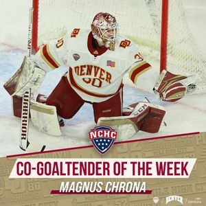 Image post by @du_hockey on Instagram