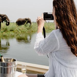 Image post by @chiawasafaris on Instagram