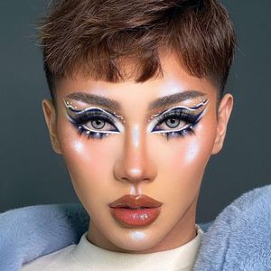 Image post by @morphebrushes on Instagram