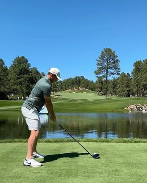 Image post by @taylormade_golf_japan on Instagram
