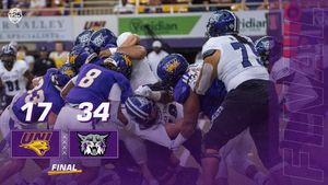 Image post by @UNIFootball on Twitter