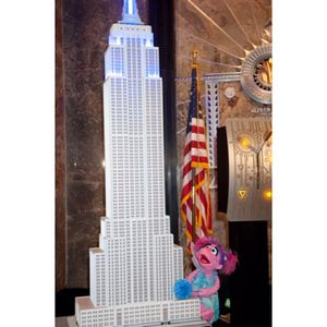 Image post by @empirestatebldg on Instagram