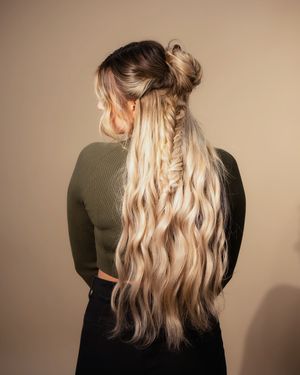 Image post by @unite_hairtv on Instagram