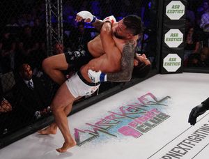 Image post by @upnextfighting on Instagram