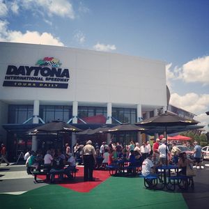 Image post by @daytona on Instagram