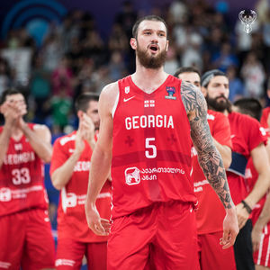 Image post by @bucks on Twitter