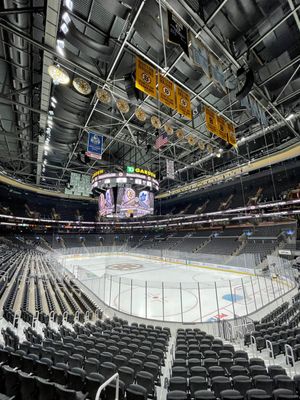 Image post by @mapleleafs on Twitter