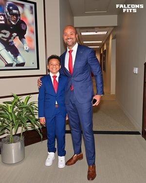 Image post by @falconsfits on Instagram