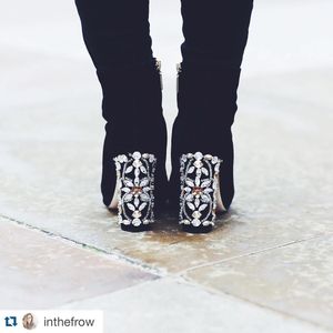 Image post by @amaliah_com on Instagram