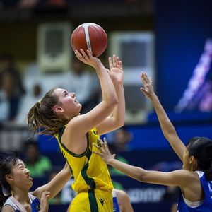 Image post by @basketballaus on Instagram