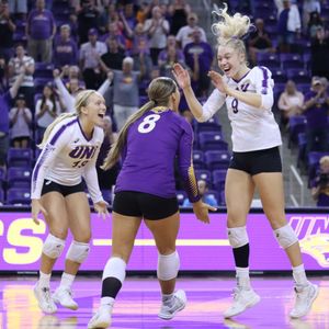 Image post by @uniathletics on Instagram