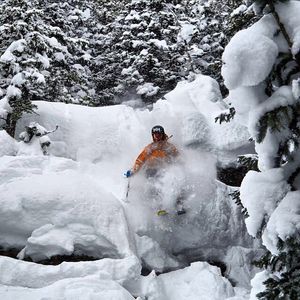 Image post by @cufreeskiing on Instagram