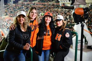 Image post by @clubnaranjeros on Instagram