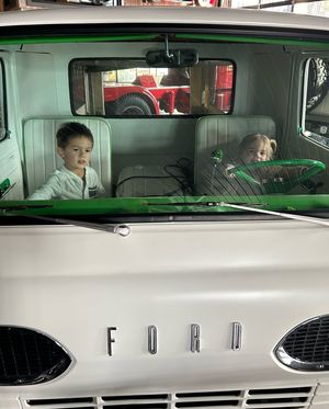 Image post by @joeylogano on Instagram
