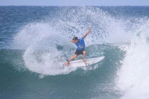Image post by @wsl.qs on Instagram