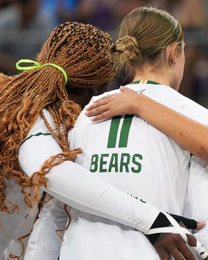 Image post by @baylorvball on Instagram