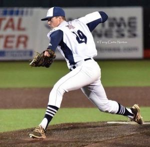 Image post by @duluthhuskies on Instagram