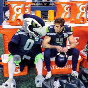 Image post by @blitztheseahawk on Instagram