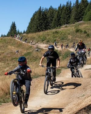 Image post by @foxmtb on Instagram