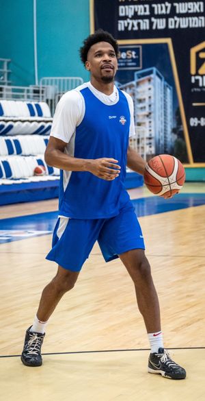 Video post by @bherzliya on TikTok