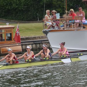 Image post by @stanfordwcrew on Instagram