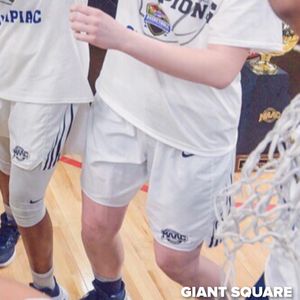 Image post by @qu_wbb on Instagram
