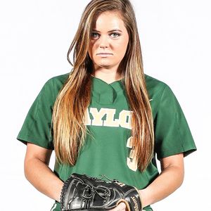 Image post by @baylorsoftball on Instagram