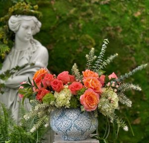 Image post by @rogersgardens on Instagram