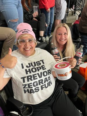 Image post by @AnaheimDucks on Twitter