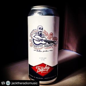 Image post by @thegeorgehage on Instagram