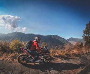 Image post by @boldriders on Instagram